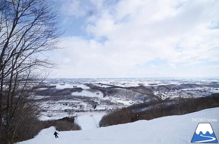 北海道十勝・新得山スキー場 本格コースがお待ちかね、実力派ローカルゲレンデ！！